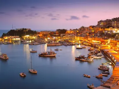 Mikrolimano Marina