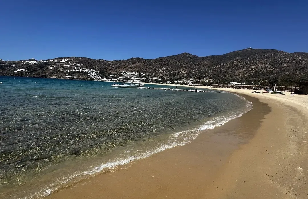 Kolitsani Bay in Chora, Greece — photo 2
