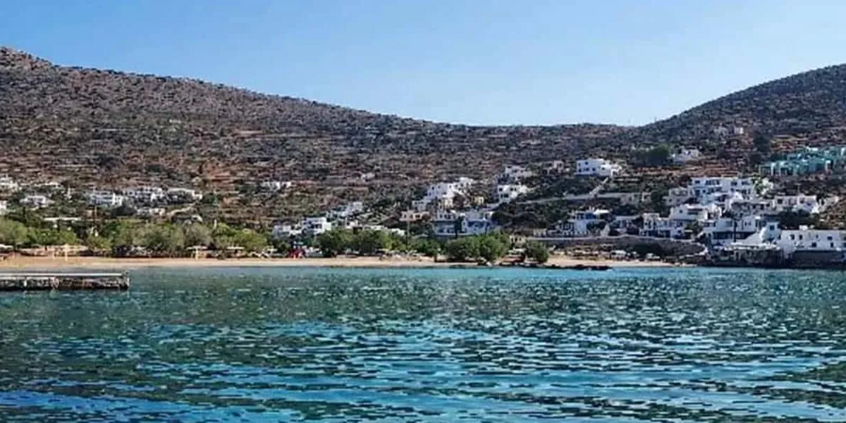 skala Small Harbour in Chora, Greece — photo 2