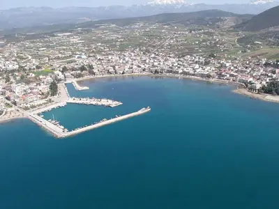 Nea Artaki Marina in Nea Artaki Municipal Unit, Greece — photo 2