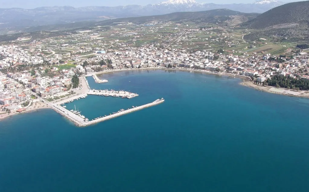 Nea Artaki Marina in Nea Artaki Municipal Unit, Greece — photo 2