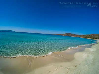 Sarakiniko Bay, anchorage in Lefki, Greece — photo 2