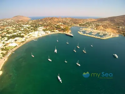 Leros - Lakki Port, marina in Lakki, Greece — photo 2