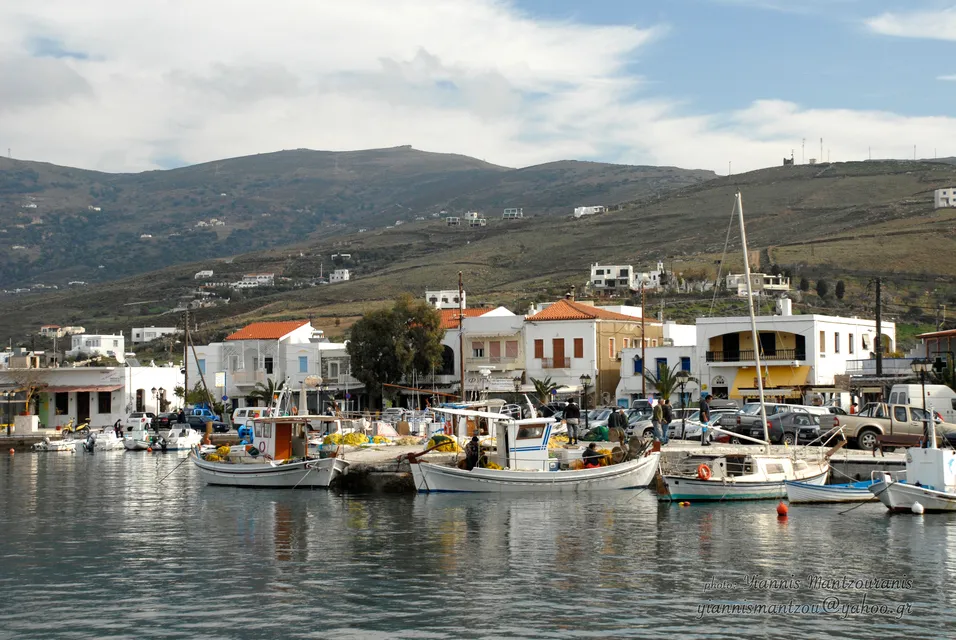 Korthiou Marina in Ormos Korthiou, Greece — photo 3