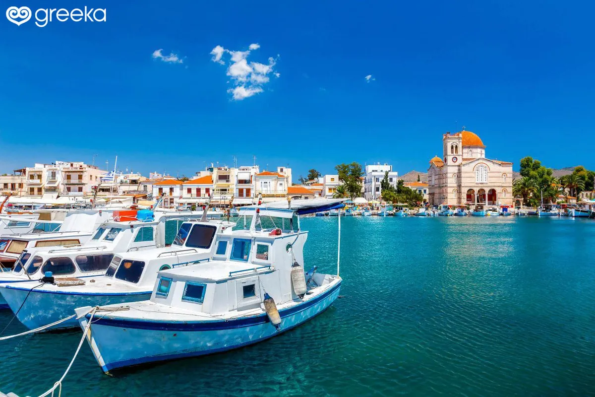 Aegina Port, marina in Aegina, Greece — photo 4