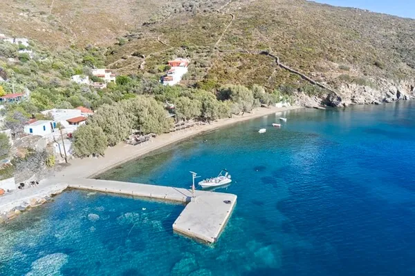 Kambi Bay in Φούρνοι, Greece — photo 5