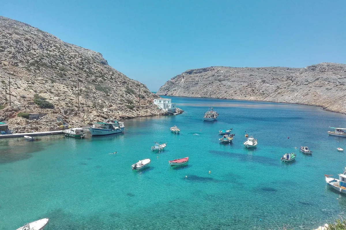 Bay of Cherronisos in Χερρόνησος, Greece — photo 3