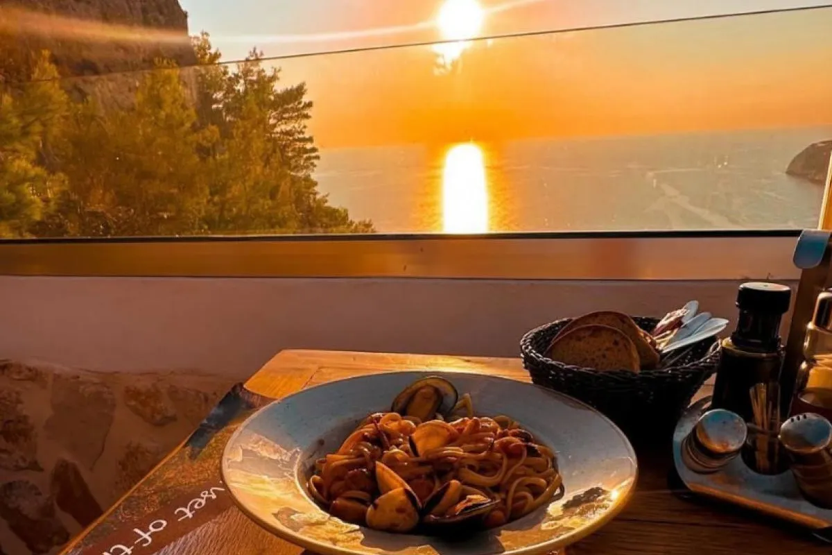 Sunset Taverna of Michalis - Photo 5