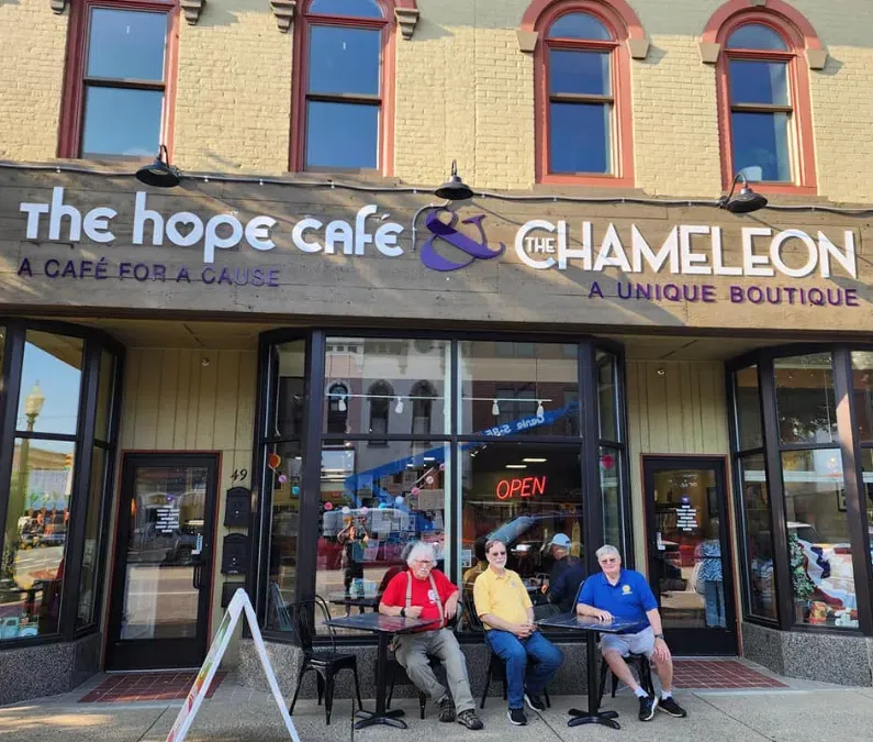 Hope - Photo 1