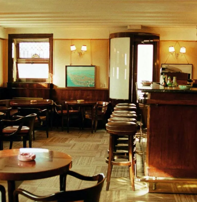 Hemingway - Main photo