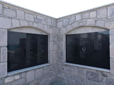 Russian Cemetery - Photo 2