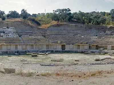 Ancient Theatre of Demetrias - Photo 2