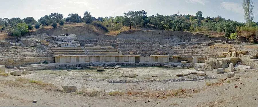 Ancient Theatre of Demetrias - Photo 2