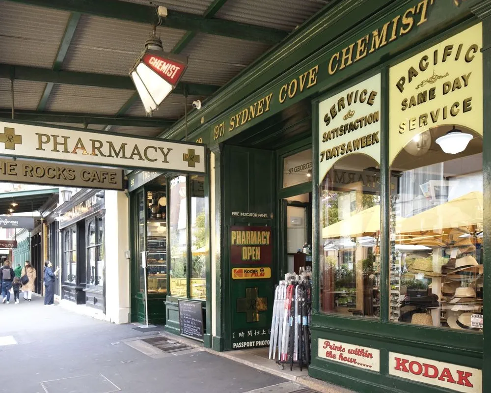Hallam Chemist - Photo 1