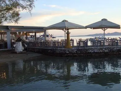 Aliki - Photo 3