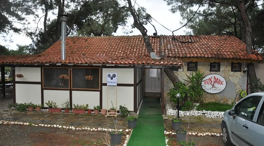 Teos Park - Photo 2