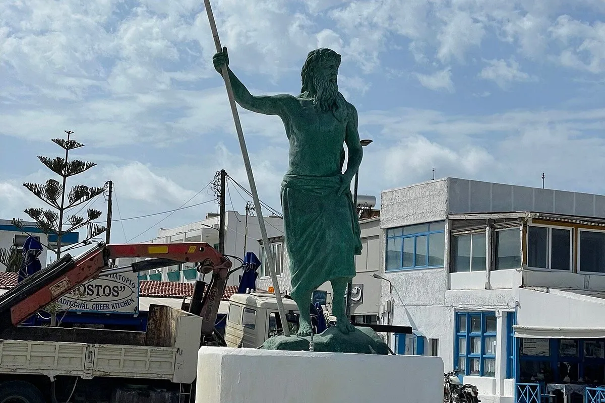 Poseidon Fountain - Photo 1