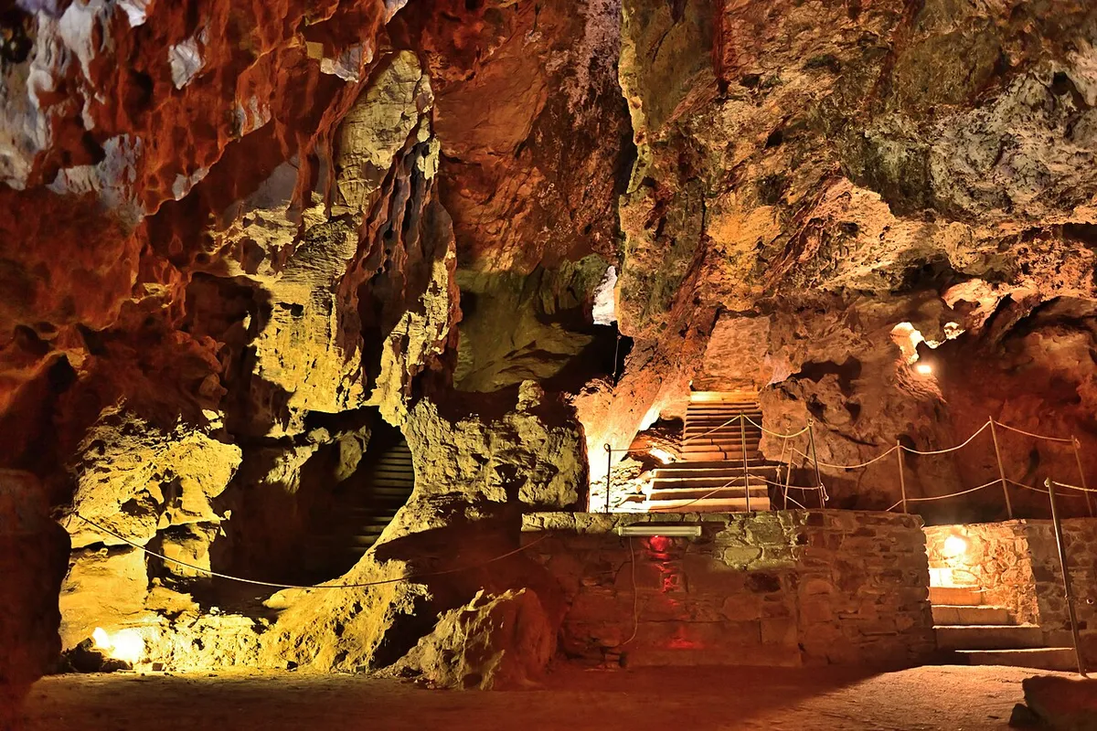 Katafyki cave - Photo 3