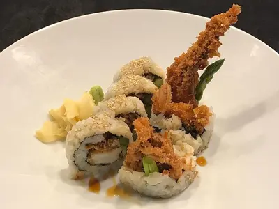 17th Street Thai Sushi - Photo 3