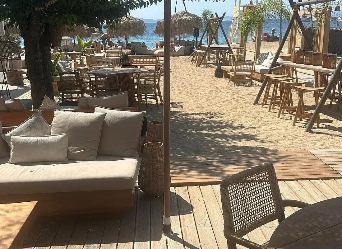 Daluz Beach Bar - Photo 1