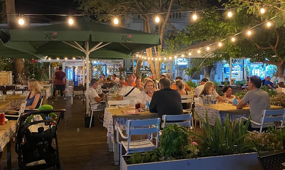 Spyros & Maria's Cantina - Photo 4
