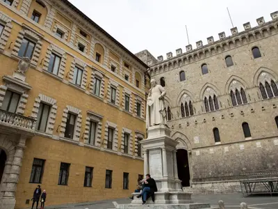 Monte dei Paschi di Siena - Photo 3