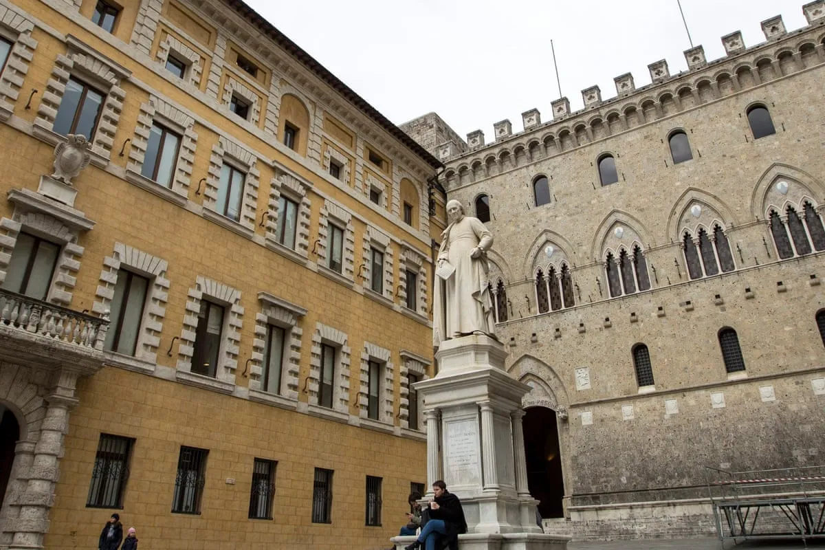 Monte dei Paschi di Siena - Photo 3