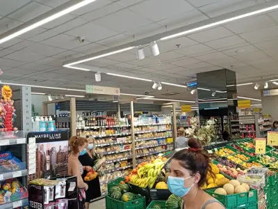 Mini Market - Photo 2