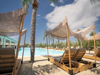 Zoe Seaside Resort - Photo 3