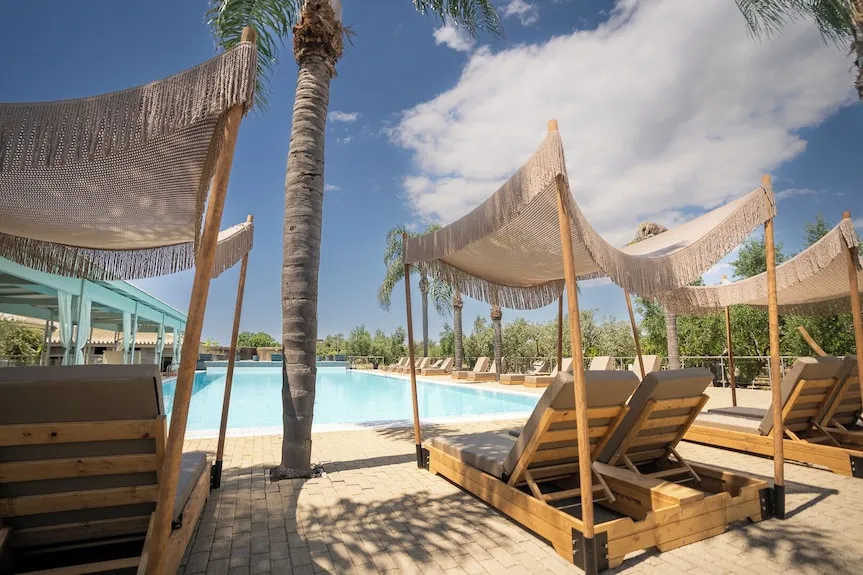 Zoe Seaside Resort - Photo 3