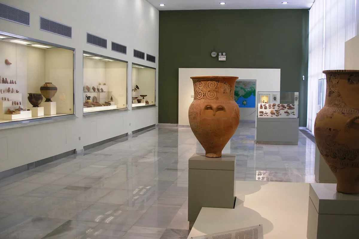 Kavala Archaeological Museum - Photo 2