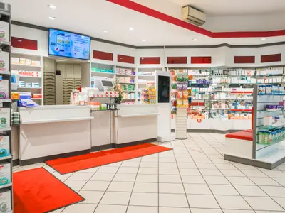 Apotheke am Steintor - Photo 2