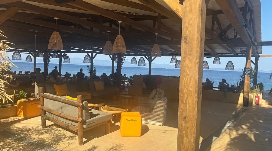Navagos Beach Bar - Photo 2