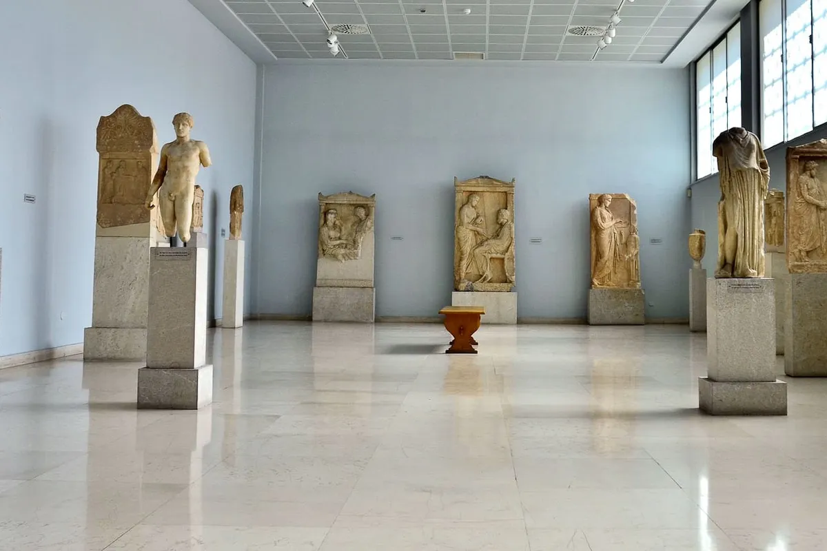 Archaeological Museum of Piraeus - Photo 4