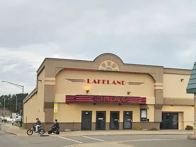 Cinema - Photo 3