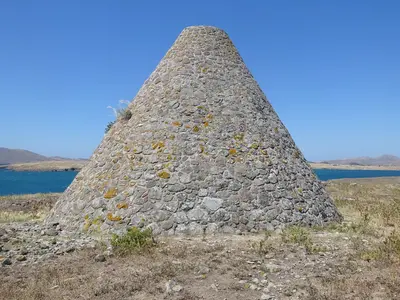 Cossack Cenotaph of Lemnos-Pyramid - Photo 3