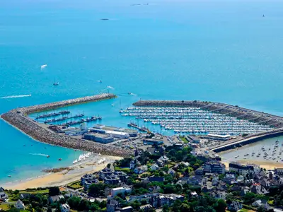 Fuel Dock - Photo 3