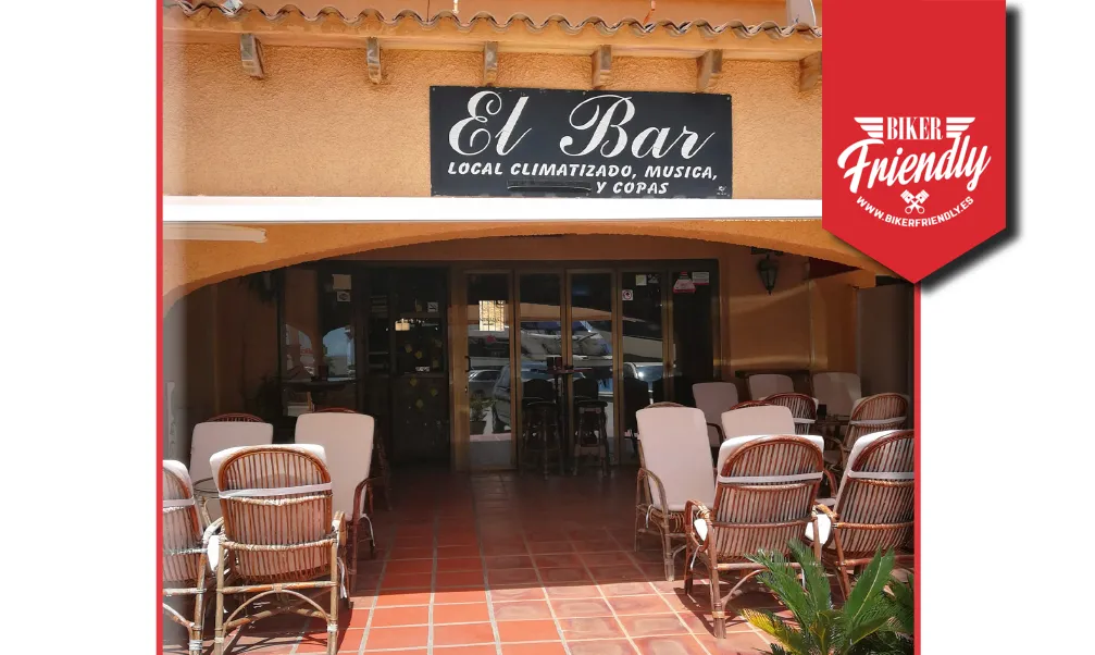 El Bar - Photo 2