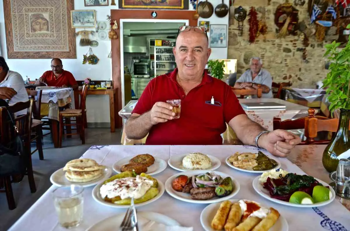 TASOS O KALYMNIOS - Photo 3