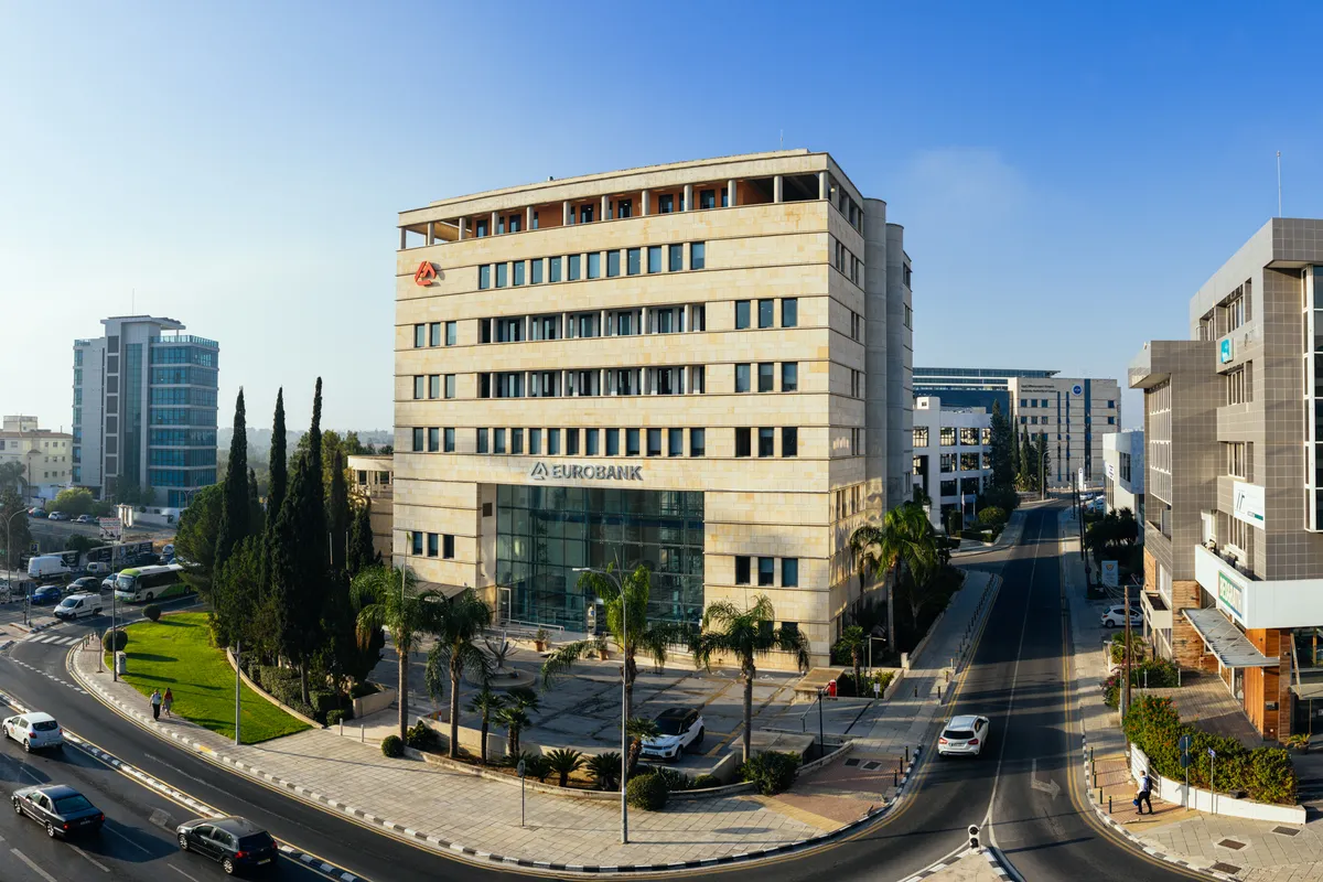 Eurobank - Photo 2