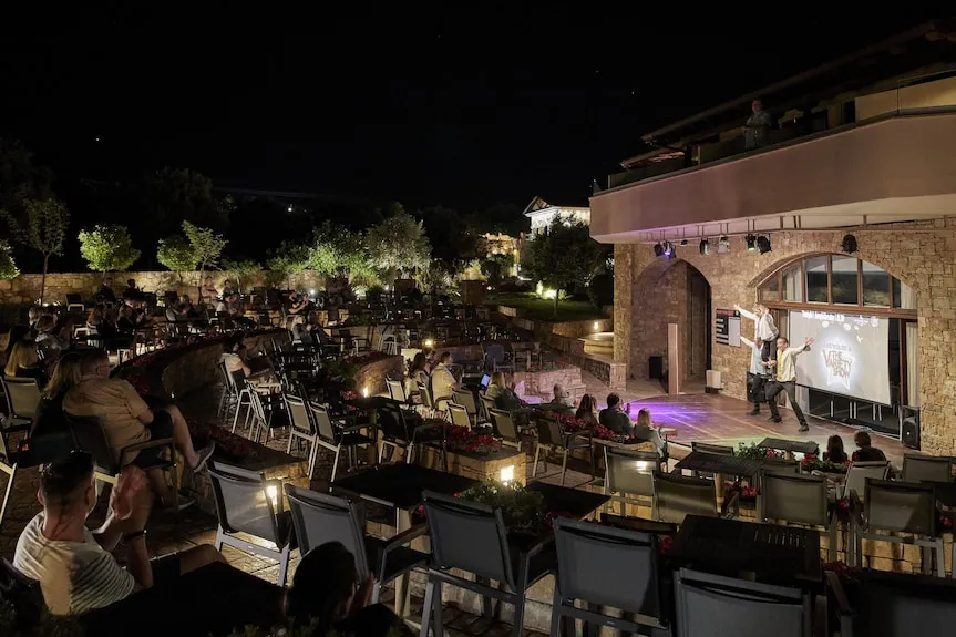 Outdoor theatre - Photo 2