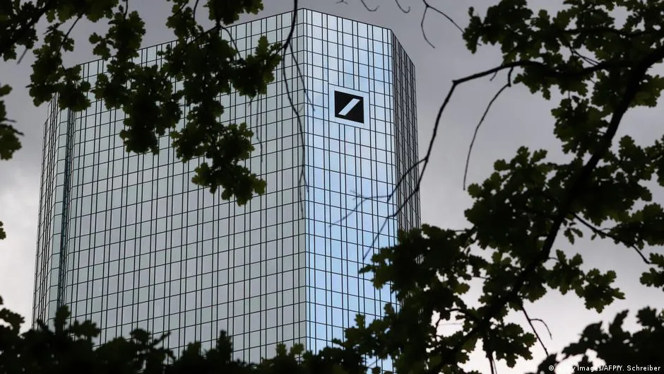 Deutsche Bank - Photo 3