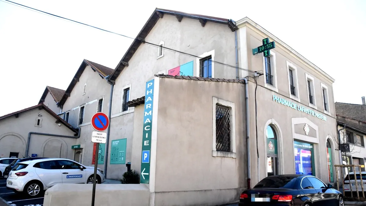 Pharmacie Pradier - Photo 2
