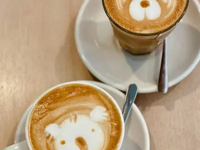 Cafe 18 - Photo 2