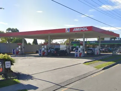 Ampol - Photo 2