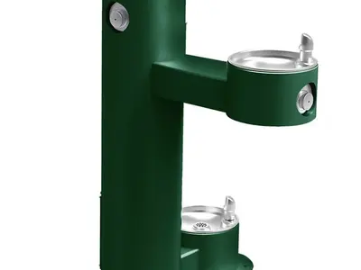 public modern fountain - Photo 3