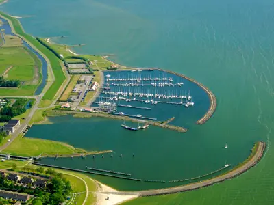 Fuel Dock - Photo 5