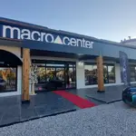 Macrocenter