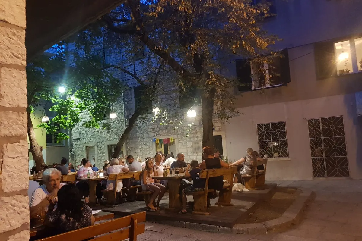 Kod Kike - Photo 2