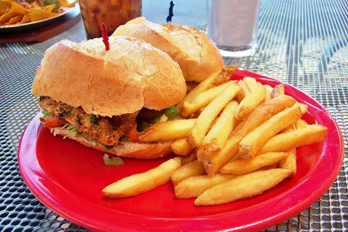 Fat Turtle Bar and Restaurant - Photo 1